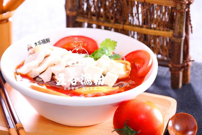7. Grains Rice Noodle with Fish Tomato Soup 蘚茄漁粉
